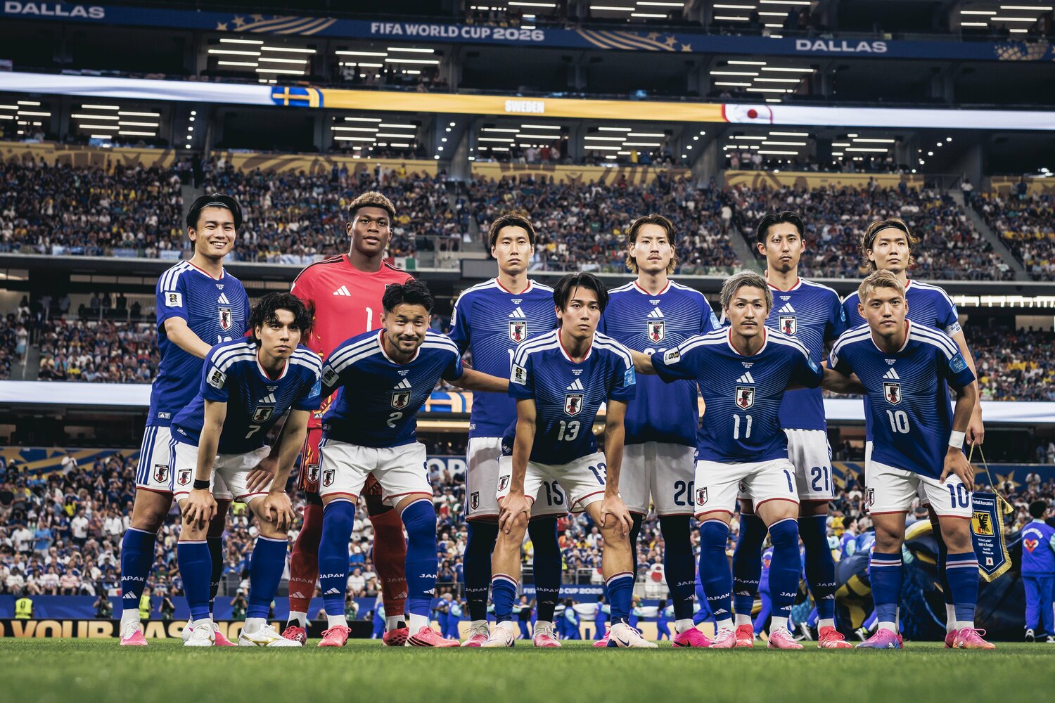 決勝トーナメント進出を決めた日本チーム。初戦の相手はブラジルに決まった　©Kiichi Matsumoto/JMPA