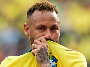 号泣ネイマール34歳は「引退同然の元選手」「ハーランドが処罰」ブラジル屈辱のW杯16強敗退にメディア猛批判も…「アンチェロッティ解任論は皆無」なワケ