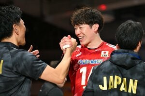 【話題】「完璧な人間はいない」「祐希さんは戻ってくる」西田有志が高橋藍が小野寺太志が深津英臣が…全員が石川祐希を信じて託した“最後の1点”