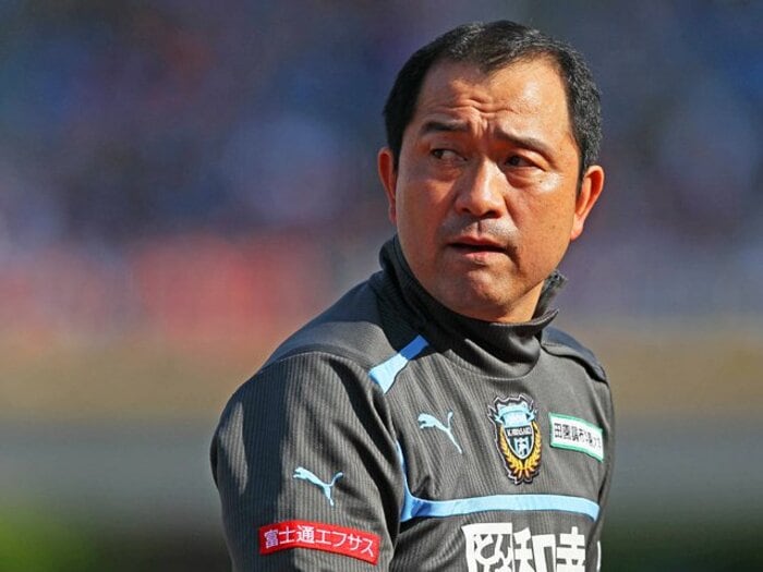 風間フロンターレの不気味な動き。大敗の初采配で見えた変革の予兆。 <Number Web> photograph by AFLO SPORT