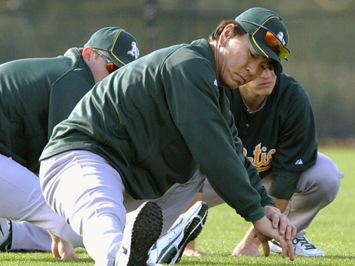 松井の復活にかけるアスレチックス。優勝への活路は指名打者にあり!<Number Web> photograph by KYODO
