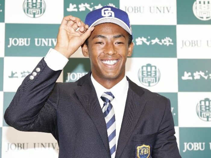 ドラフトから1カ月…中日ドラ1・ブライト健太22歳の涙が止まらない「悔しいっす」「自分の青春でいちばん充実した4年間でしたから」＜Number Web＞ photograph by KYODO