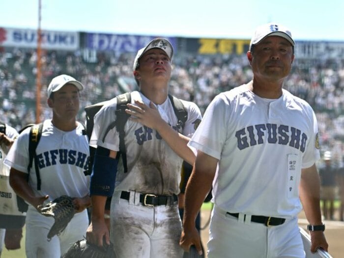 甲子園で躍進した県岐阜商OBが証言「野球部の特別扱いはない」…じつは進学率8割超「“普通の入学”からレギュラーに」公立校が生き残るためのヒント＜Number Web＞ photograph by Hideki Sugiyama