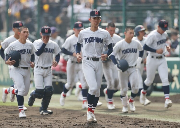 センバツ《優勝候補の一角》横浜が初戦敗退の衝撃…最速154キロ“プロ注