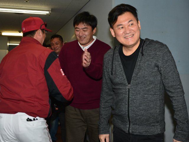目的はその1点だけ」楽天・石井一久監督兼GMが語る、三木谷浩史