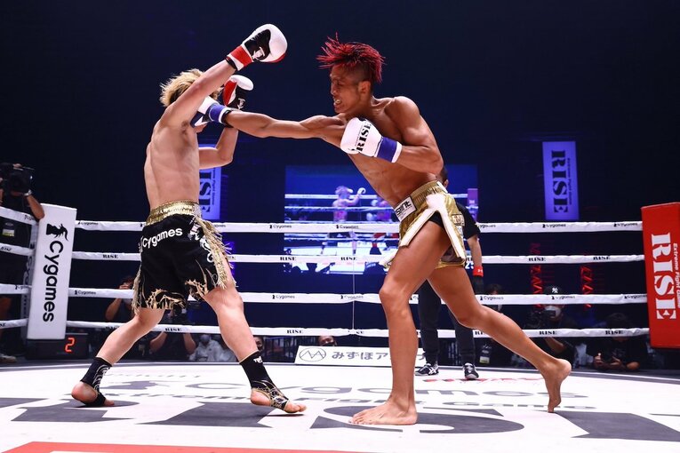 那須川天心vs鈴木真彦　©RISE