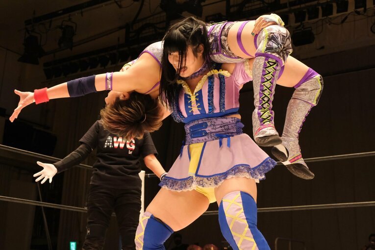 アクトレスガールズ、涙の“聖地”大一番…「自分のことより周りのこと」の精神が“闘う女優たち”を強くする(50)