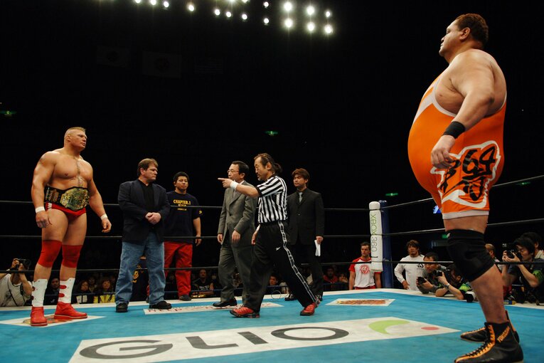 2006年3月19日、両国国技館。新日本プロレスに参戦し、ブロック・レスナーの持つIWGPヘビー級王座に挑んだ　©Essei Hara