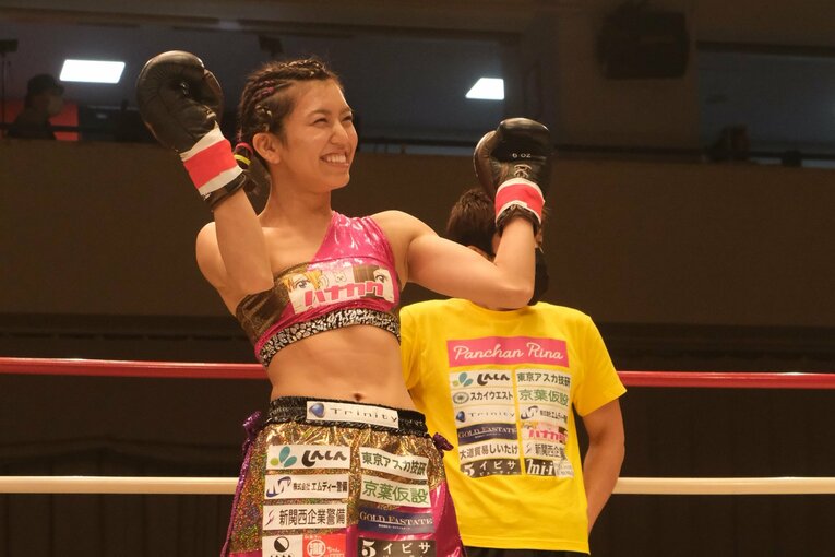 ぱんちゃん璃奈が13戦全勝で文句なしの「トップファイター」に…それでも“若い女子選手ならでは”の偏見、SNS誹謗中傷との闘いが続く(11)