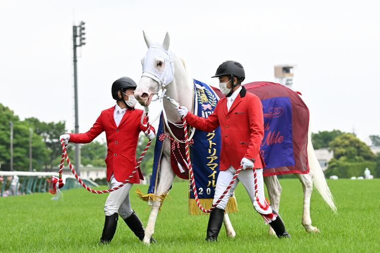 ソダシvsスターズオンアースは競馬史に残るレースとなるか？「ウオッカとダイワスカーレット」以来の“名牝ライバル誕生”を期待してしまう理由(26)