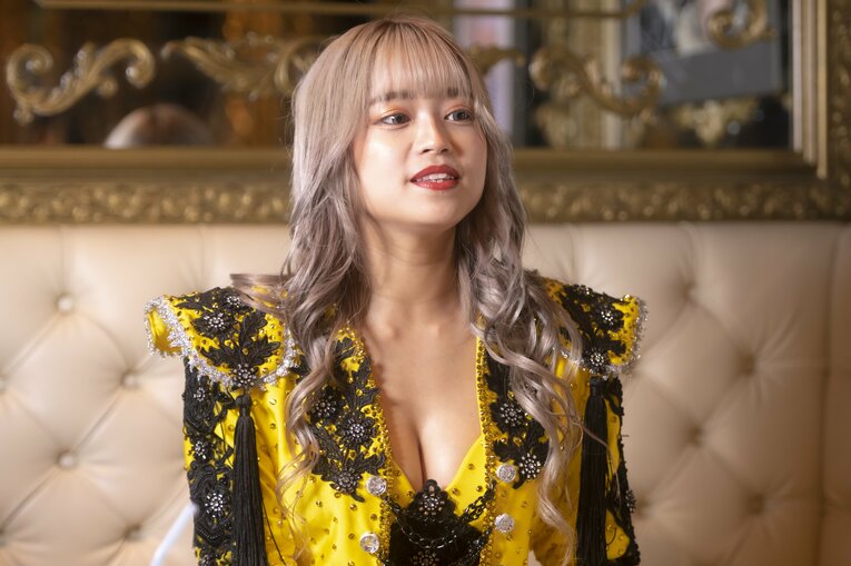 ソウル大学卒という経歴を持ち、バーレスク東京ではセンターダンサーとしても活躍するラムさん　©Takuya Sugiyama