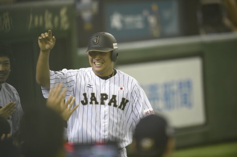 2015年プレミア12に選ばれた平田良介　©BUNGEISHUNJU