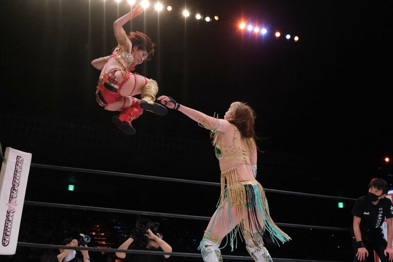 シンプルかつ重量感のある攻撃を得意とする林下　©Norihiro Hashimoto