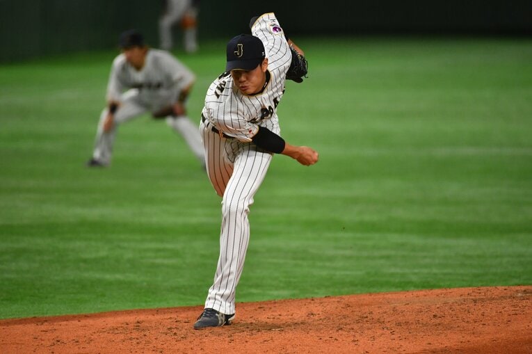 2017年WBCで投げる藤浪　©Hideki Sugiyama