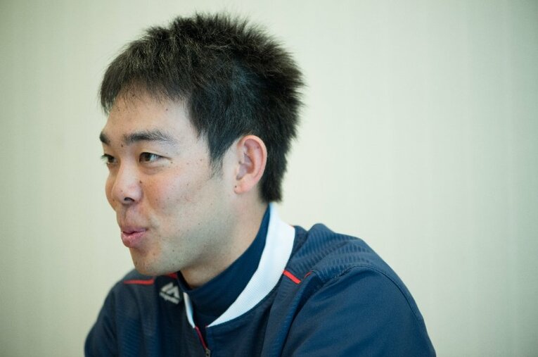 インタビュー当時28歳の秋山。プロに入るという高い意識を持ち続けた求道者にとっての高校時代とは…？ ／ photograph by Nanae Suzuki