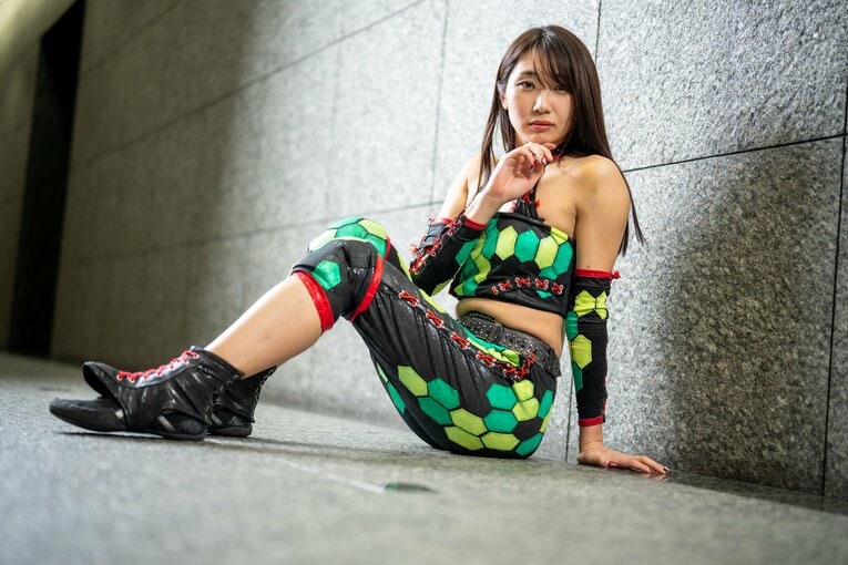 「“グラレスラー”3人で強くなっていきたい」マリーゴールドの初代新人王・勇気みなみが明かす同期愛「私のほうが頼ってますね」《特別グラビア》(3)