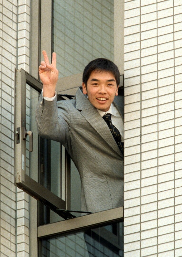 2001年1月、ジャイアンツ寮に入寮した際の阿部慎之助（21歳）©Sankei Shimbun