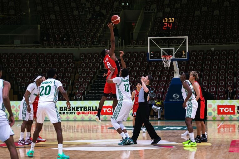 サッカー大国ということもあってか…観客席はガラガラ！　©FIBA
