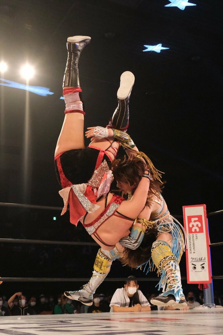 「ビューティ・ペアを超える」スターダム中野たむ＆なつぽいが目指す“女子プロレスの王道”「夢は武道館で単独ライブ」(87)