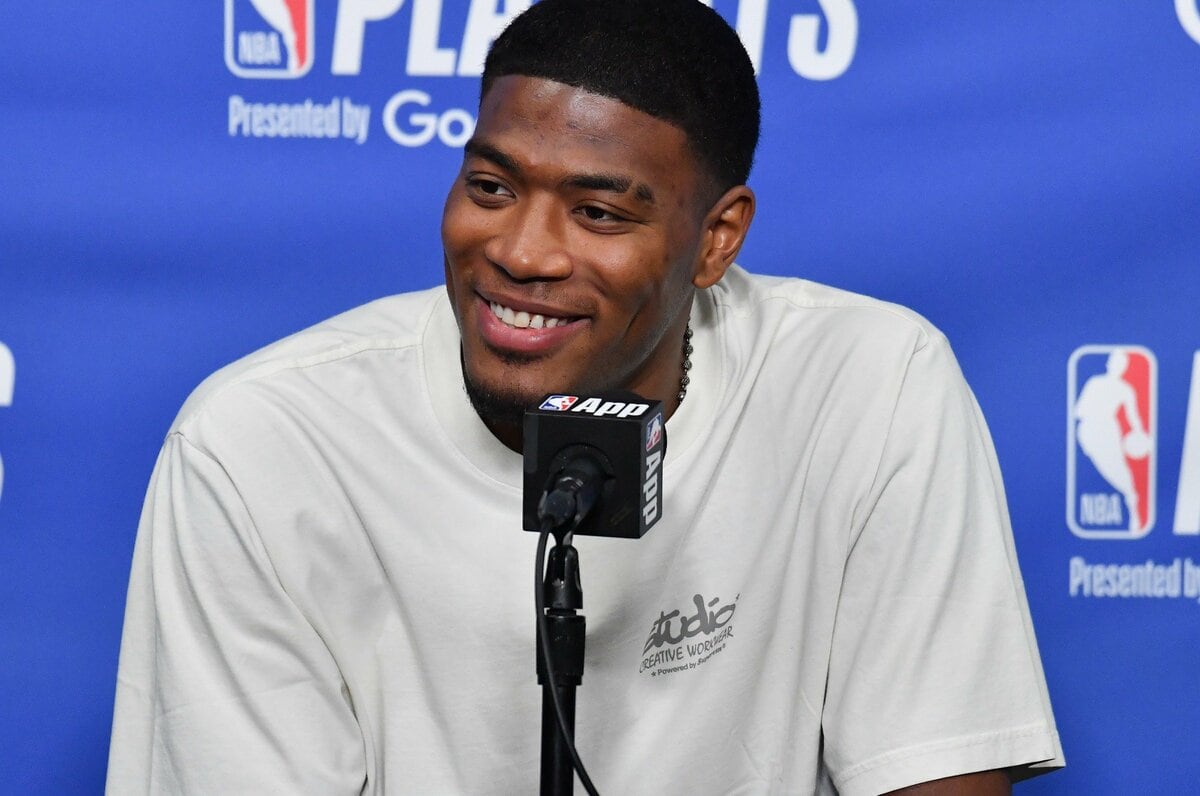 八村塁とNBAレイカーズ“再契約”の可能性は？ 気になるGM発言「（ルイの 