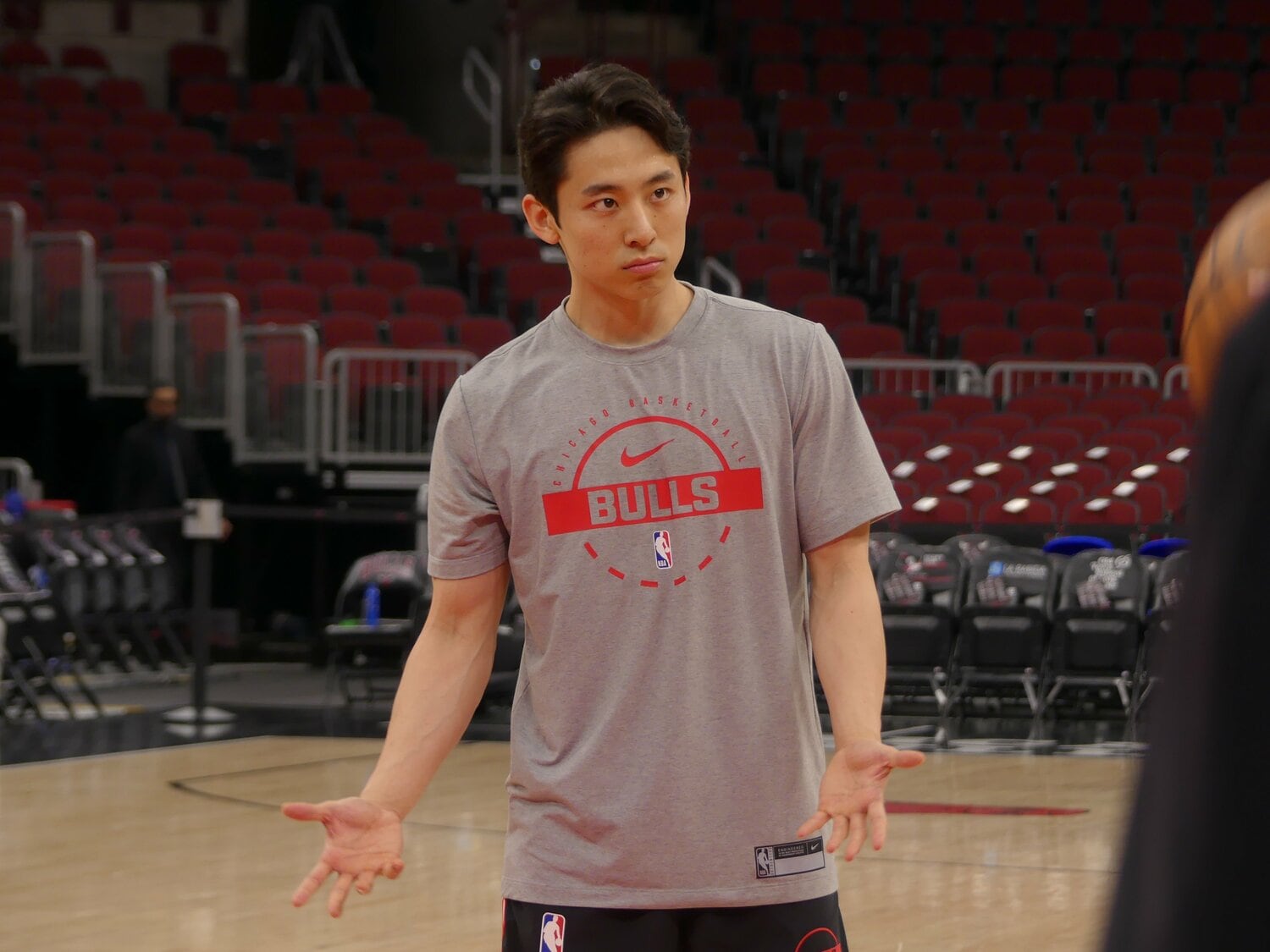 ホーム最終戦となったオーランド・マジック戦のウォーミングアップの様子（筆者撮影）