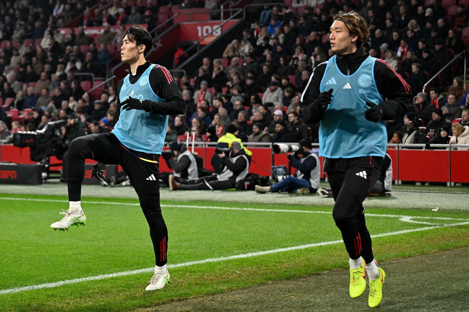 アヤックスに在籍する冨安と板倉　©Getty Images