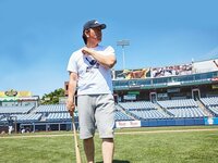 「お世話になった野球への恩返しがしたい」現役引退から10年。松井秀喜がファンの応援と共に世界中で進める、野球普及の活動