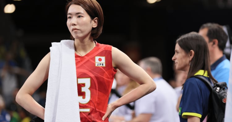 涙の引退…古賀紗理那に「ごめん」Vリーグ優勝監督がパリ五輪の結果に