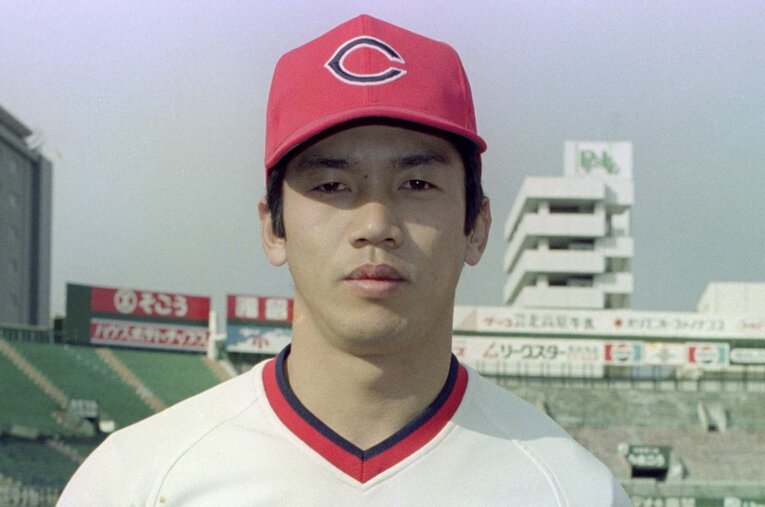 スピード感あふれるプレーでファンを魅了した高橋慶彦。「誰よりもよく練習し、よく遊んだ」その華やかな現役時代とは ／ photograph by KYODO