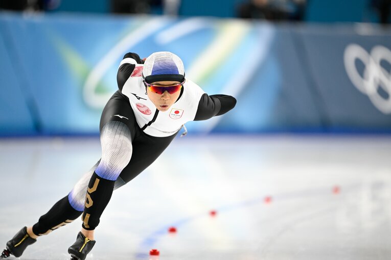 力走する高木の連続写真　©Asami Enomoto/JMPA
