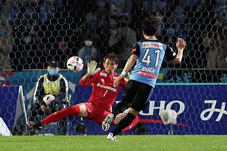 家長がハットトリックを達成するなど圧倒的な強さを見せた