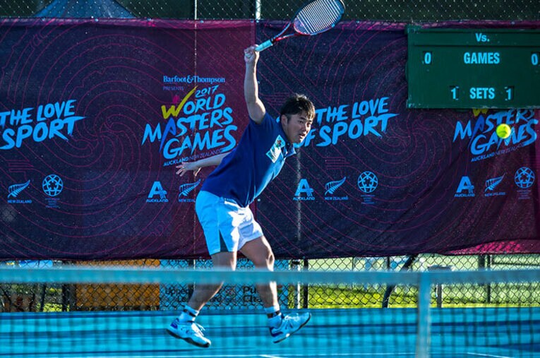 オークランドで繰り広げられた、“テニス選手”杉村太蔵、37歳の熱戦。(2)