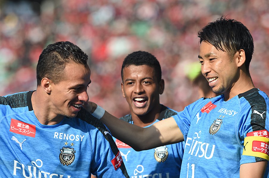 2019年の川崎は全てを支配する。お家芸の地上戦+ダミアンの空。<Number Web> photograph by Getty Images