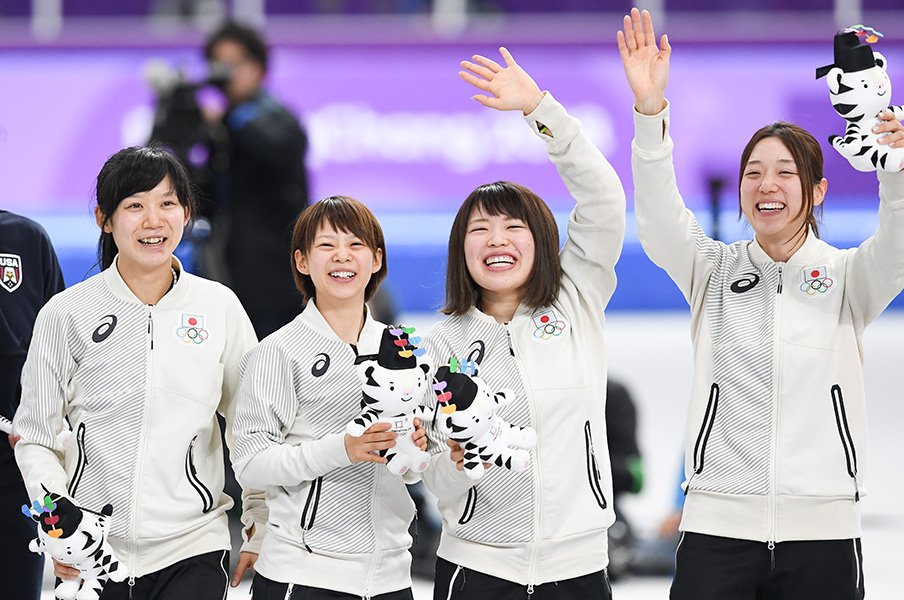 保育士志望の大学生が金メダリスト。佐藤綾乃が振り返る奇跡の4年間。<Number Web> photograph by Asami Enomoto/JMPA