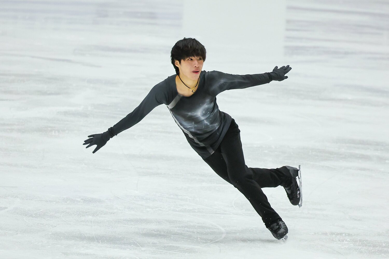 SPでの演技　©JIJI PRESS