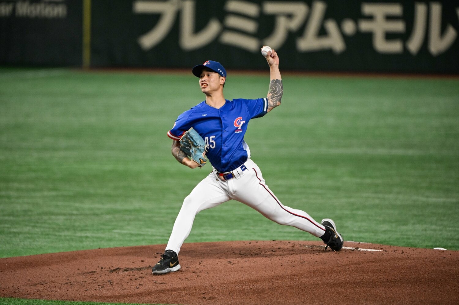 前夜の先発予定から、罰金を払って温存された台湾先発林昱珉は期待に応える好投　©Nanae Suzuki