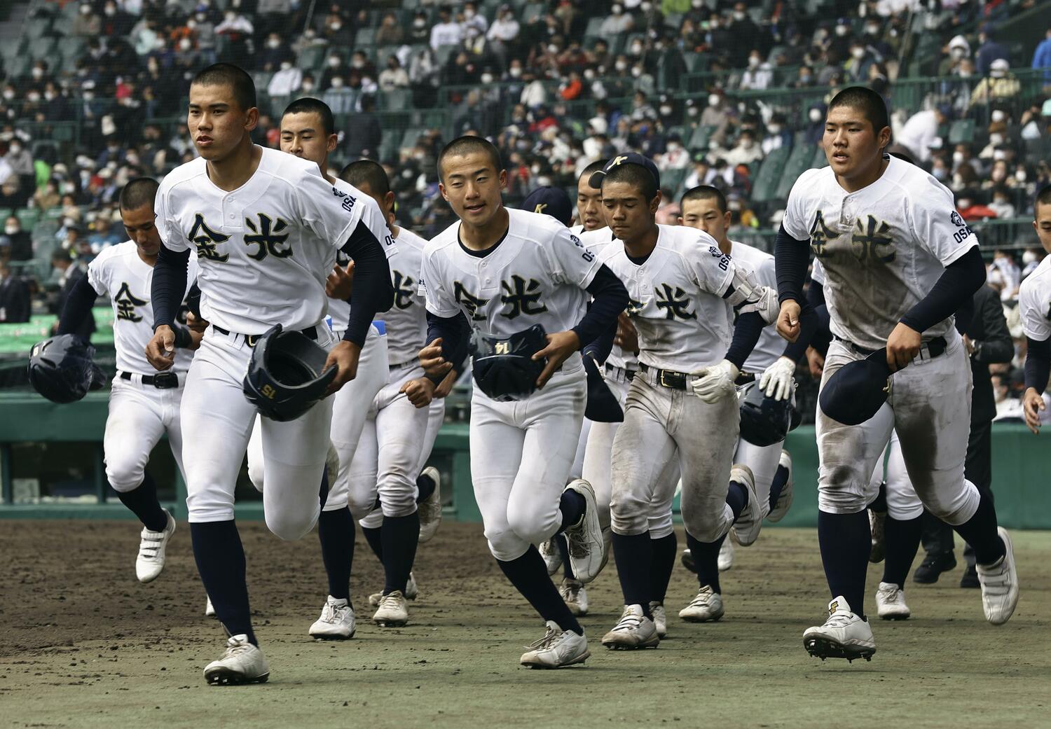 センバツ8強の躍進が記憶に新しい金光大阪　©KYODO