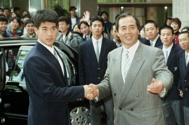 「ホークス版のジャッキー・ロビンソン・デーに」城島健司が王貞治を称える原点…プロ入り拒否も強行指名で「学校に王さんが来るって大騒ぎに」