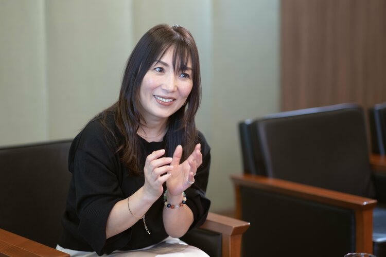 バラエティ番組で胸をさわられて…」あのアイドルレスラーの告白…府川唯