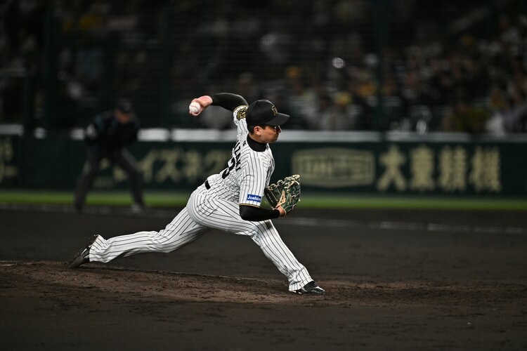 阪神の守護神はなぜ自分なのか…」石井大智でも及川雅貴でもなく…岩崎優