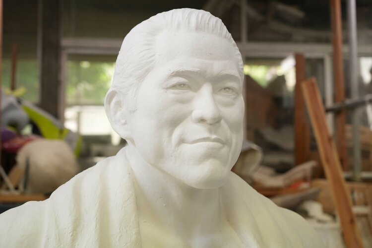 最安値正規品アントニオ猪木　石像？　北朝鮮製　彫刻　オブジェ その他