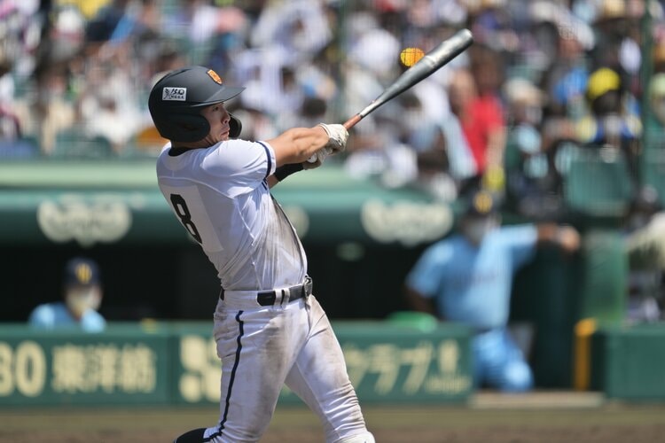 ドラ1候補”浅野翔吾（高松商）がスゴいのは「バットが1cm長いから