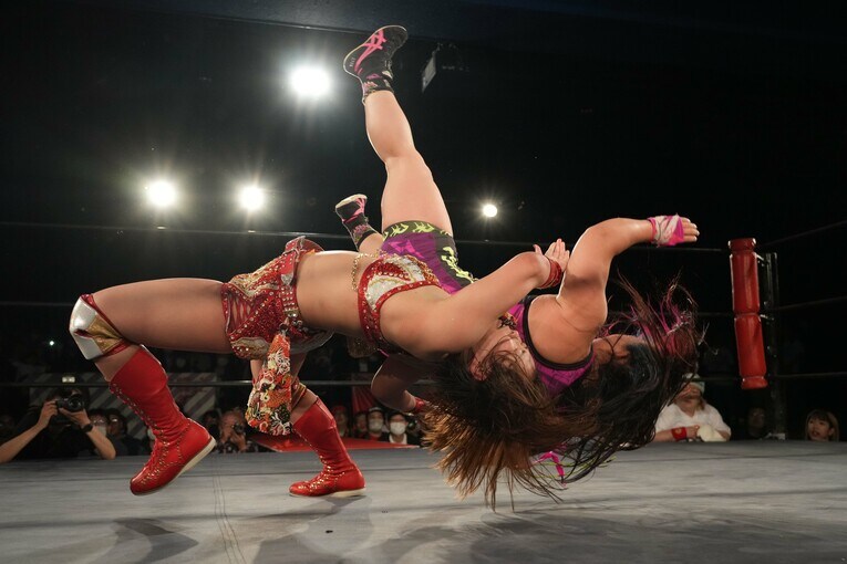 Sareeeのバックドロップ