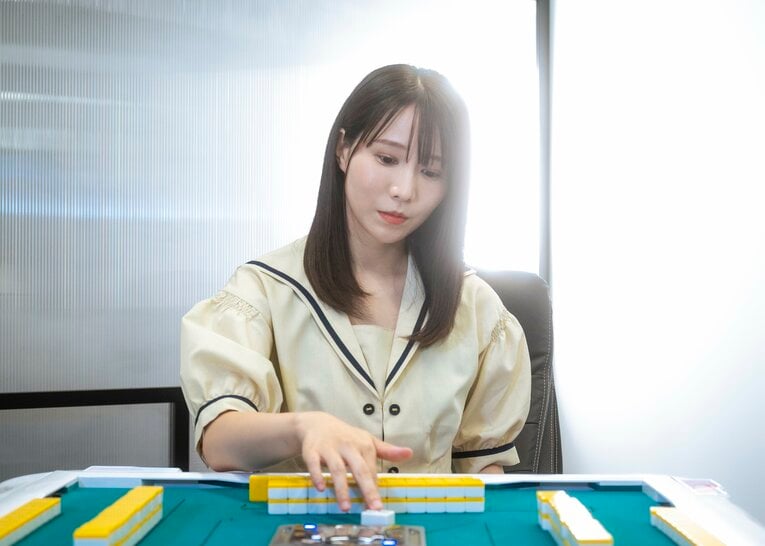 異色の人気Mリーガー・伊達朱里紗が明かす“声優兼業のリアルな本音”「比率は8対2で麻雀が多い」「正直、葛藤している部分もあるんです」(16)