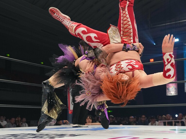 中野たむvs.舞華　©Essei Hara