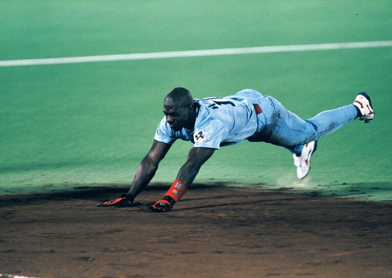 ヤクルトで活躍したホージー　©BUNGEISHUNJU