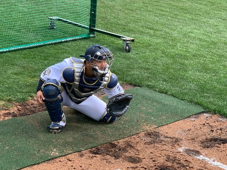 春季キャンプでボールを受ける森友哉　©︎Noriko Yonemushi