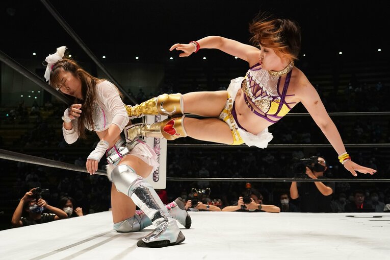 北大法学部卒→外資系企業から異例の転身…スターダムで奮闘する月山和香（30歳）はなぜプロレスラーになったのか？《特別グラビア》(41)