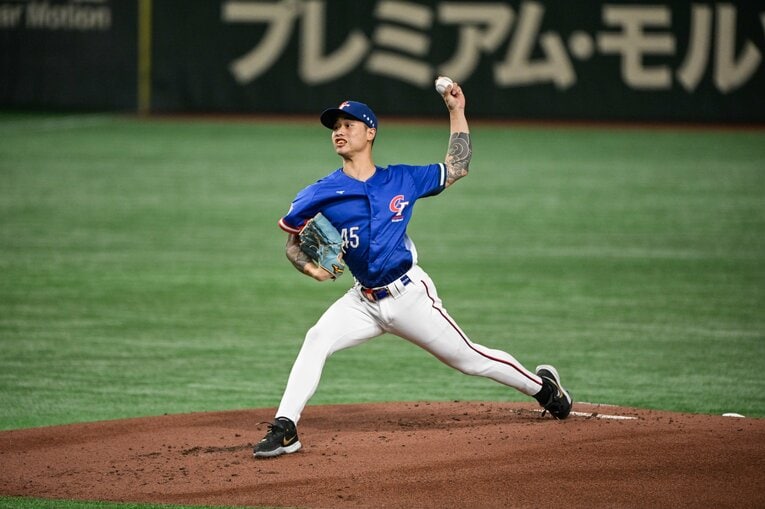 前夜の先発予定から、罰金を払って温存された台湾先発林昱珉は期待に応える好投　©Nanae Suzuki