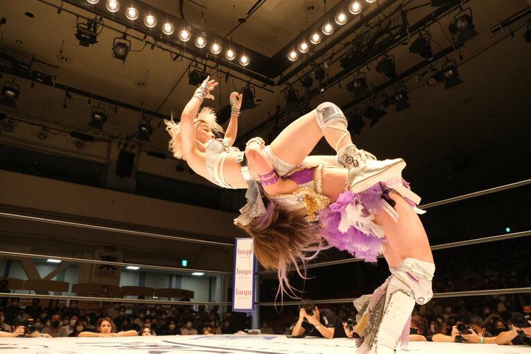 6月28日の後楽園ホール大会では、なつぽいがスターダムで初めて中野たむに勝利　©Norihiro Hashimoto